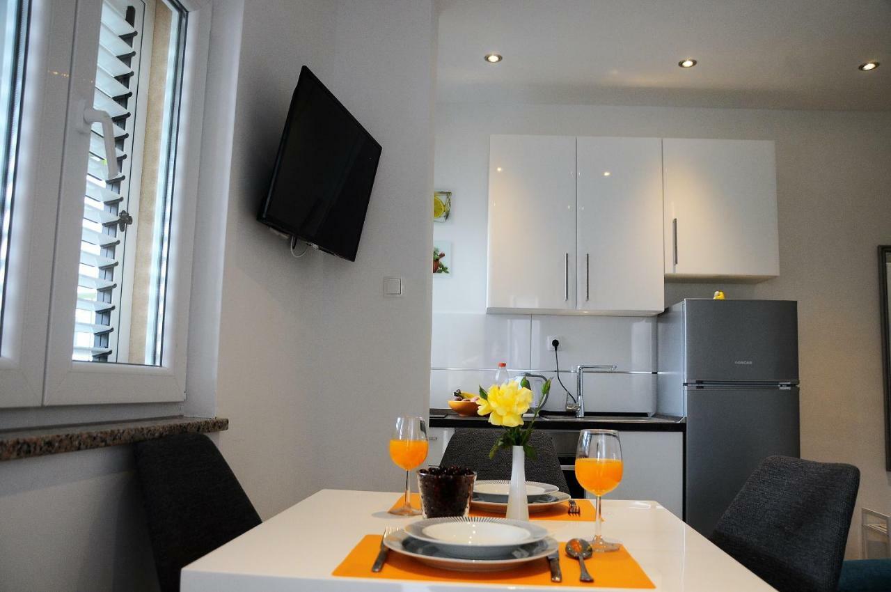 ספליט Apartment Aria With Private Parking מראה חיצוני תמונה